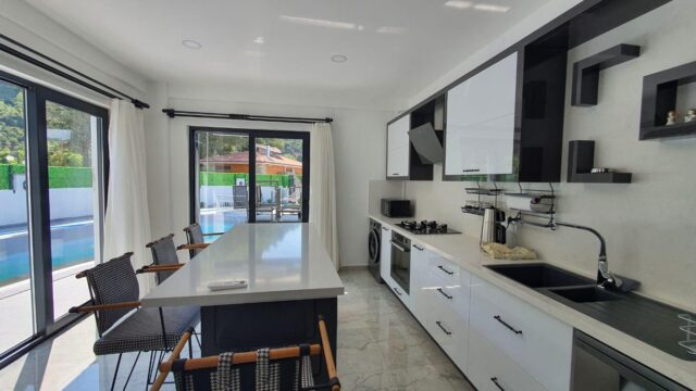 WhatsApp Image 2026-01-20 at 22.34.22 (2)