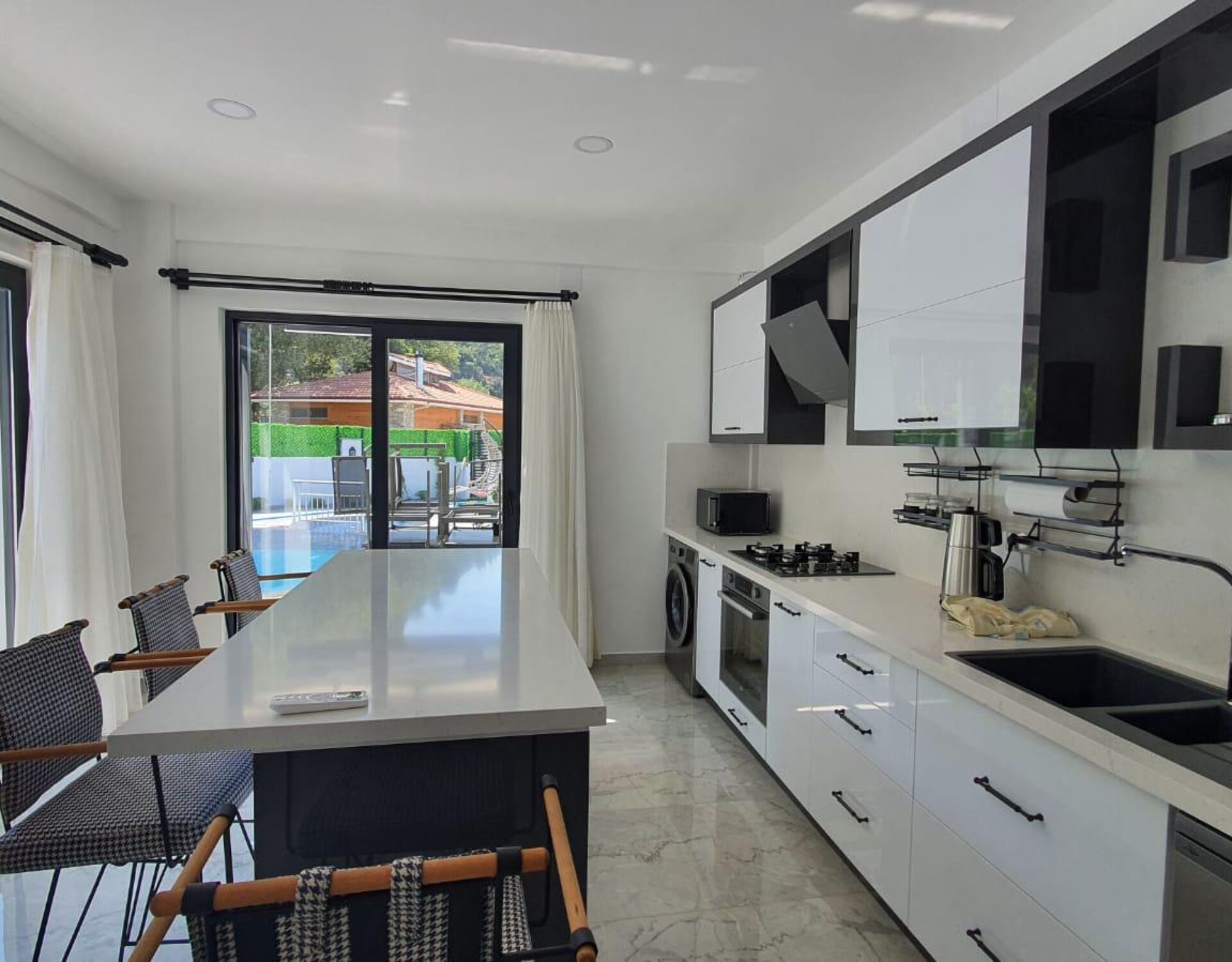 WhatsApp Image 2026-01-20 at 22.34.22 (2)