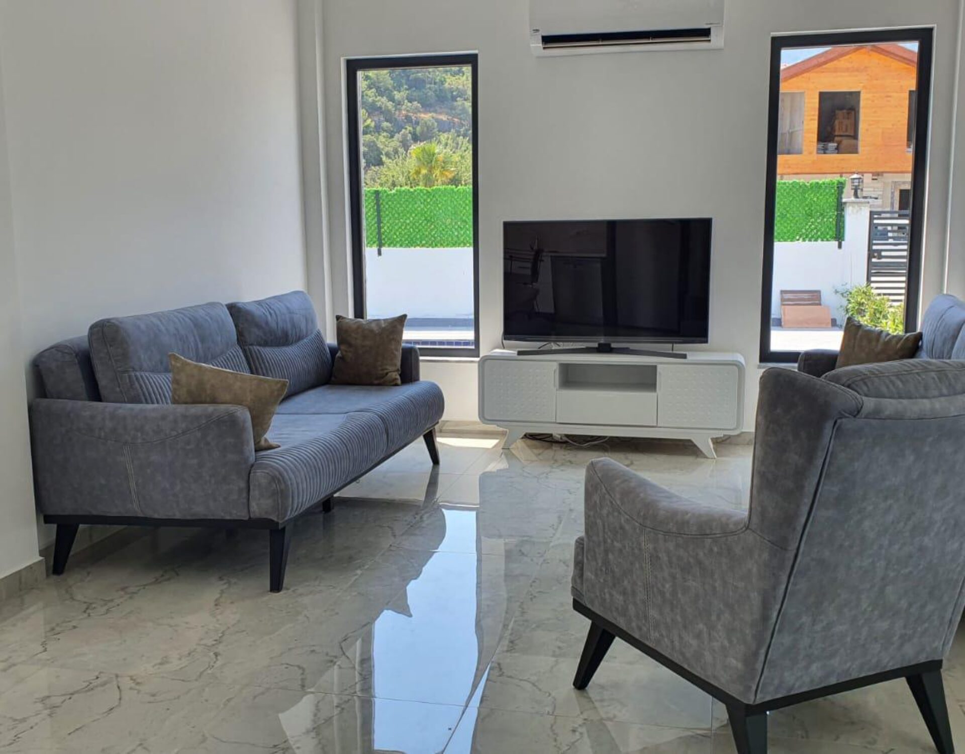 WhatsApp Image 2026-01-20 at 22.34.28 (2)